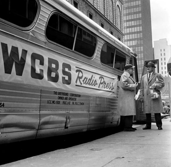 WCBS Bus