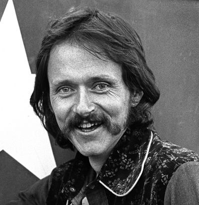 Jesse
        Colin Young