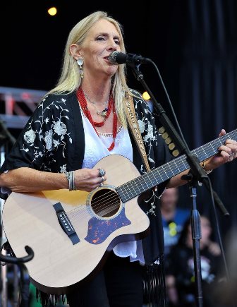 pegi young